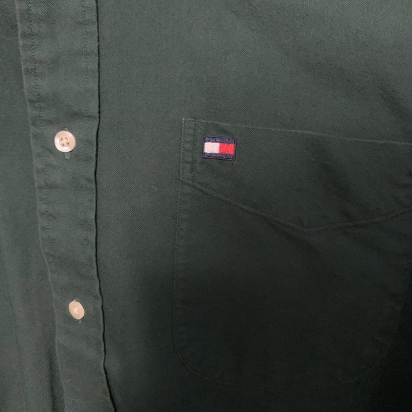 Tommy Hilfiger Button Up - Picture 2 of 4